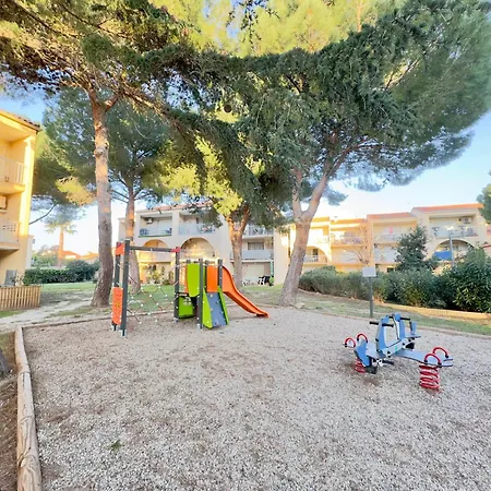 L'echappee Verte - T2 - Confort -piscine - Tennis- Parking - Climatisation - Sudsejourconciergerie Apartmán