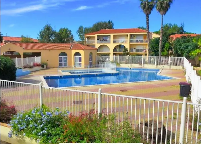 L'echappee Verte - T2 - Confort -piscine - Tennis- Parking - Climatisation - Sudsejourconciergerie *