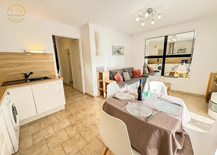 L'echappee Verte - T2 - Confort -piscine - Tennis- Parking - Climatisation - Sudsejourconciergerie 카네트