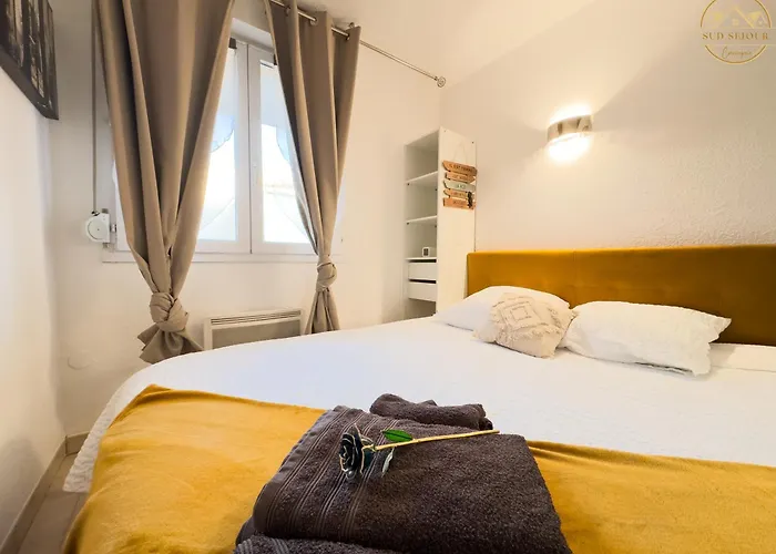 L'echappee Verte - T2 - Confort -piscine - Tennis- Parking - Climatisation - Sudsejourconciergerie 카네트
